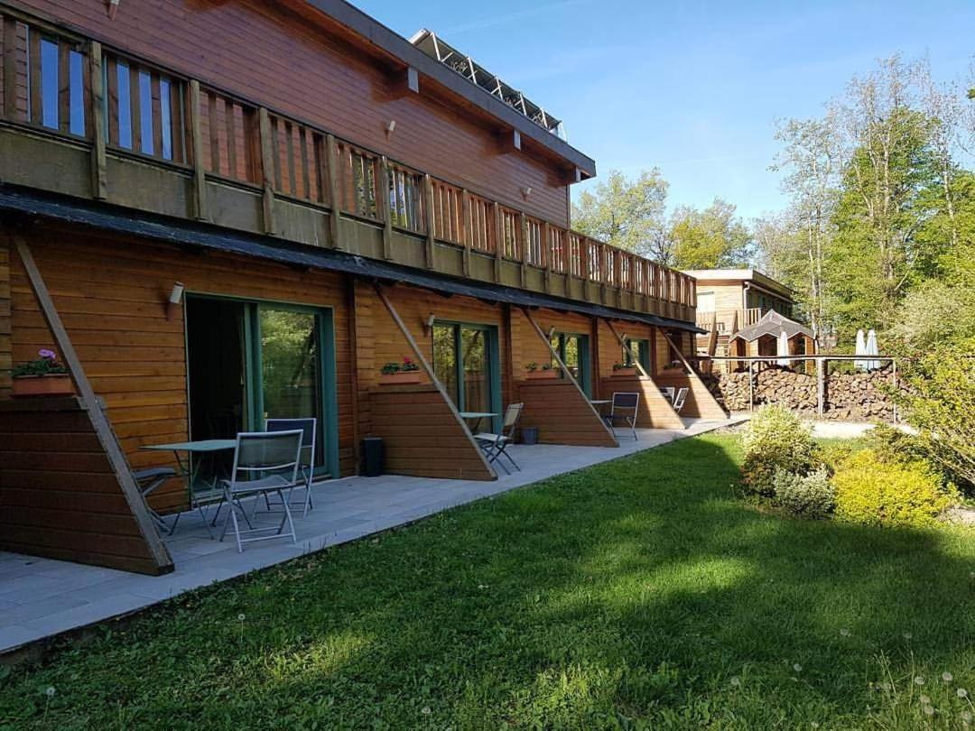 Ecolodge Les Sentiers Du Lac - Domaine De La Gaia Sorèze Εξωτερικό φωτογραφία